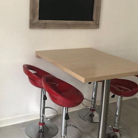 Charmant Appartement Au Paradis Romagnat Екстер'єр фото